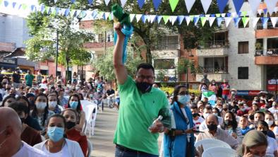 noticias_casaa105familias